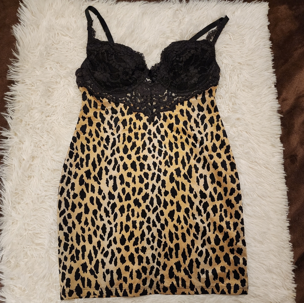 VINTAGE VICTORIAS SECRET 2ND SKIN ANIMAL PRINT MIRACLE BRA DRESS/SLIP 36C